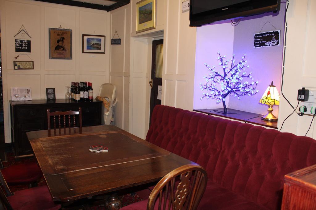 Nant-y-bwch The Nags Head Tredegar B&B 외부 사진
