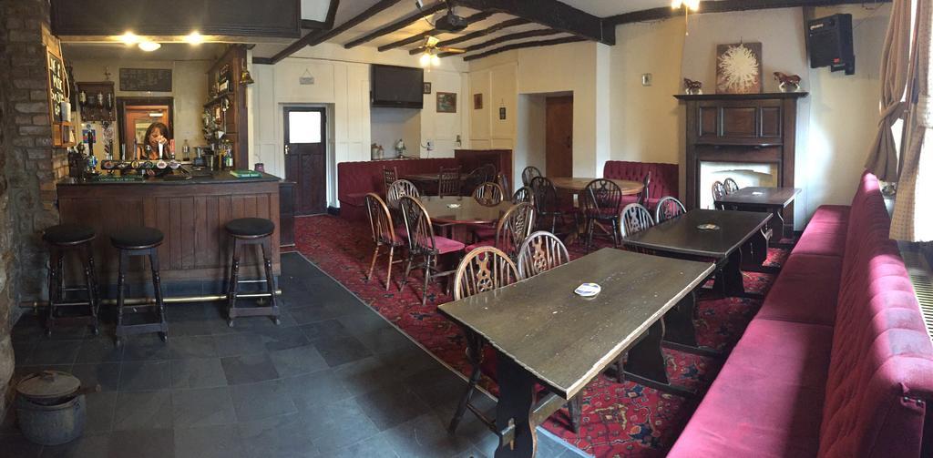 Nant-y-bwch The Nags Head Tredegar B&B 외부 사진